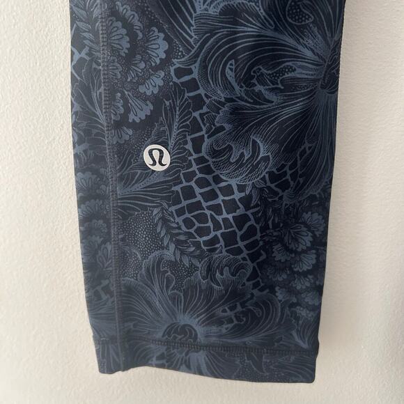 Lululemon Floral Print Speed Up Crop Leggings Sz 4 - Picture 7 of 11